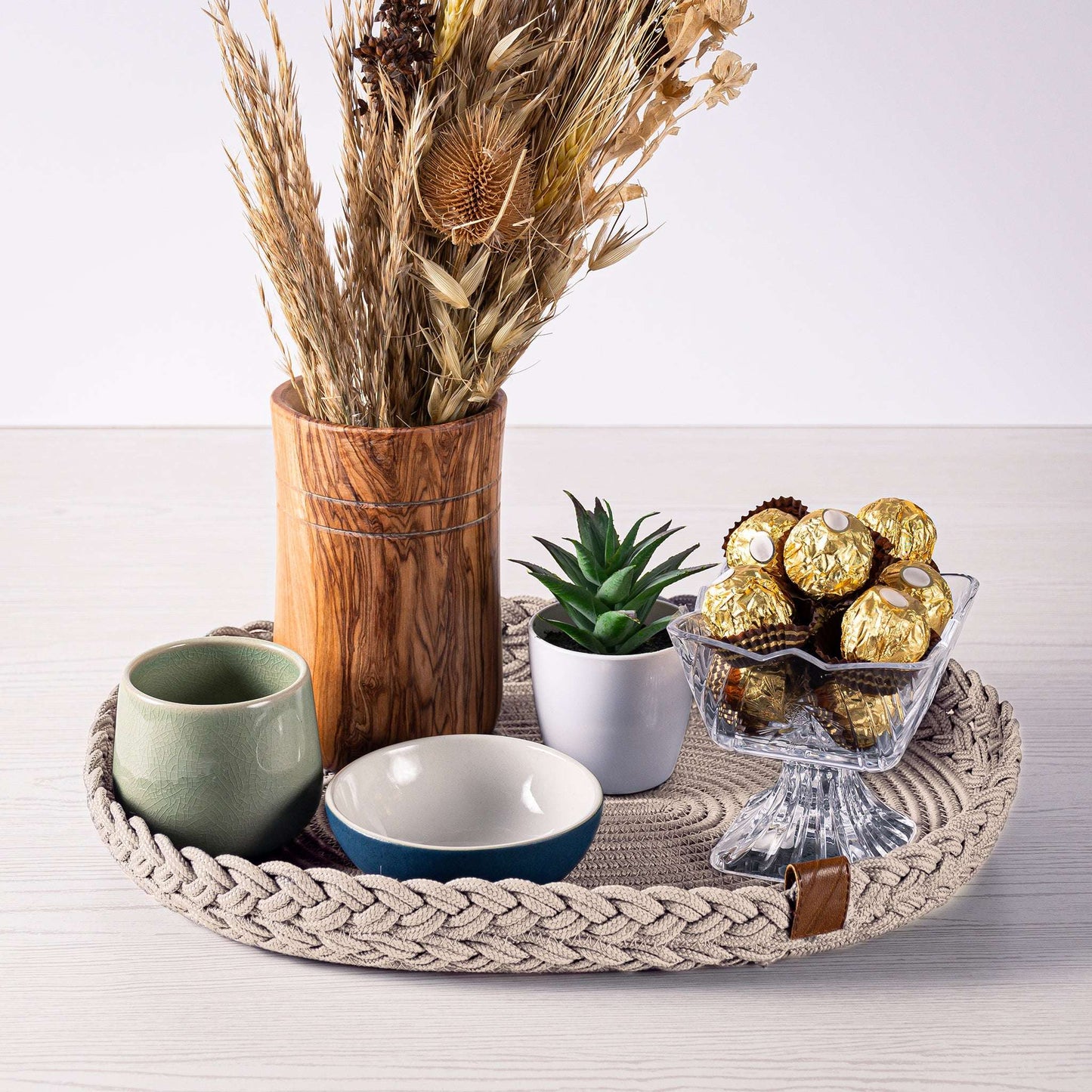DARIDO Beige Placemats- 30x40 cm Oval, Durable & Elegant Table and Outdoor Decor