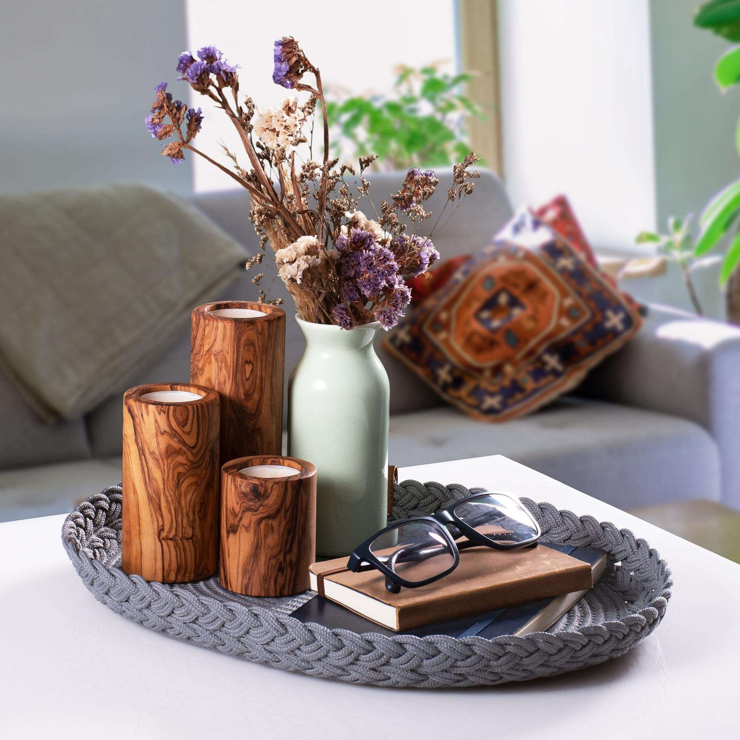 DARIDO Grey Placemats- 30x40 cm Oval, Durable & Elegant Table and Outdoor Decor